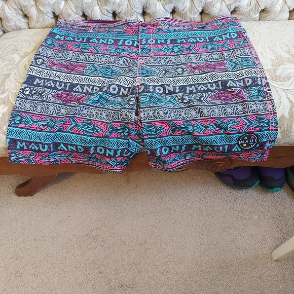 MAUI AND SONS ♡ Mens Swimwear - Picture 9 of 11